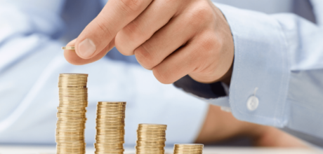 Como calcular quanto dinheiro você pode gastar por semana sem comprometer o mês
